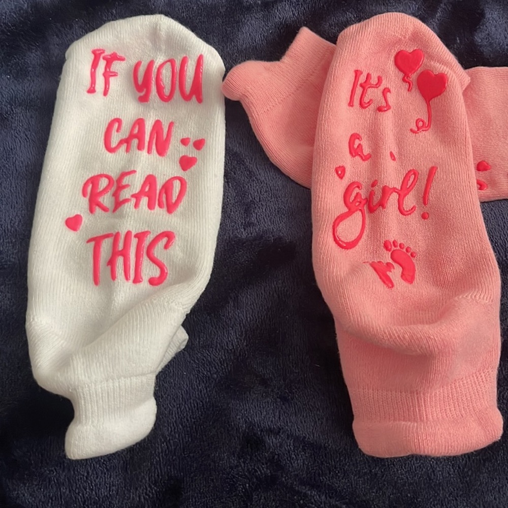 It’s a Girl/ if you can read this socks brand new